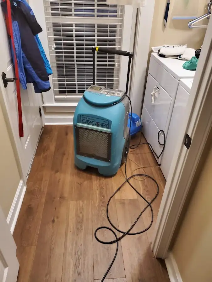 Commercial dehumidifier deployed for Flood Damage Cleanup in Snyderville